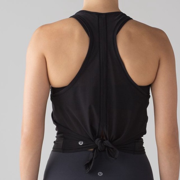 Lululemon Two With One Singlet in black. - Picture 1 of 10